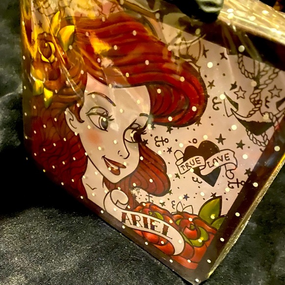RARE Vintage Loungefly Ariel Tattoo Tin Lunchbox - Picture 5 of 7